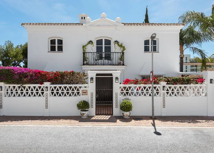 Luxury House With Private Pool And Stunning Interiors Villa *