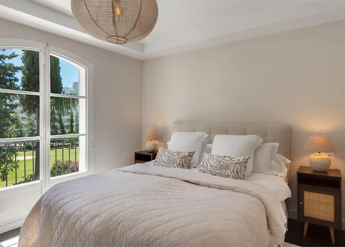 Luxury House With Private Pool And Stunning Interiors Marbella