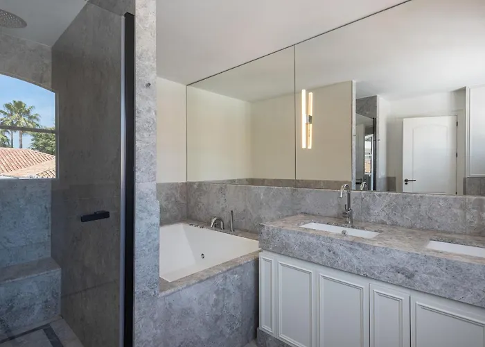 Luxury House With Private Pool And Stunning Interiors Marbellac